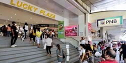 Lucky Plaza (D9), Shop House #613702651